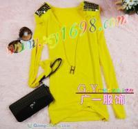 秋季女上裝批發攻略 探尋世界工廠網等優質低價貨源